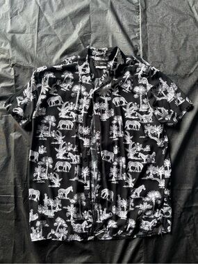 Original Use Black Short-Sleeve Button-Down with White Safari Print